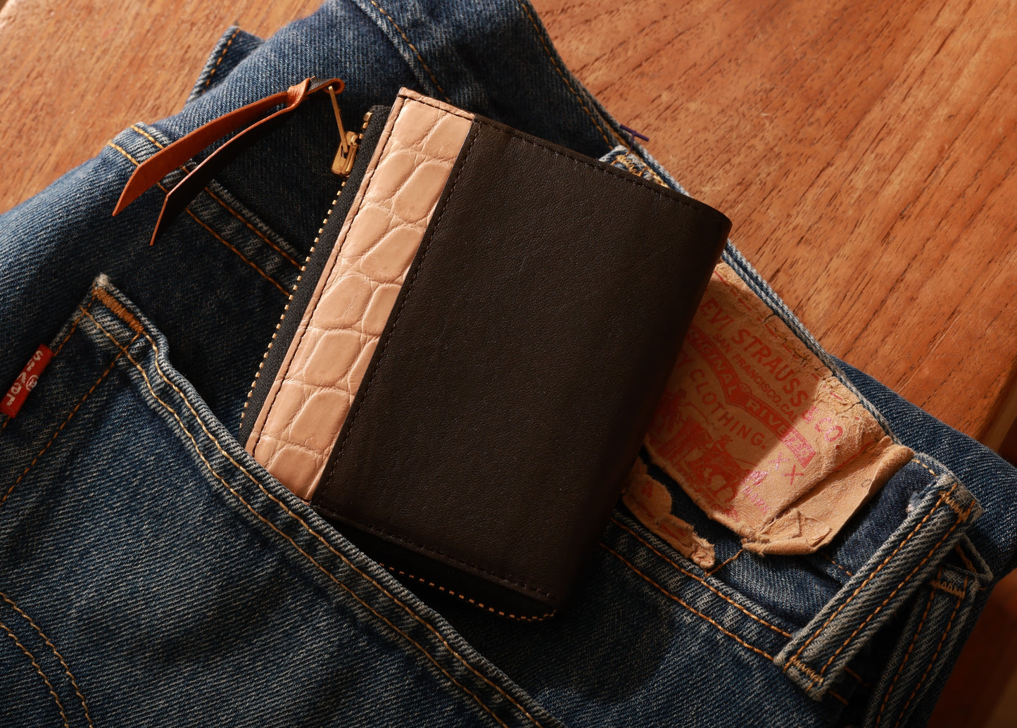 池田工芸 × Lightning 純国産「茶芯」ホースハイド×「ヌメ」クロコダイル L字ファスナー財布 T-Core Leather Lover wallet